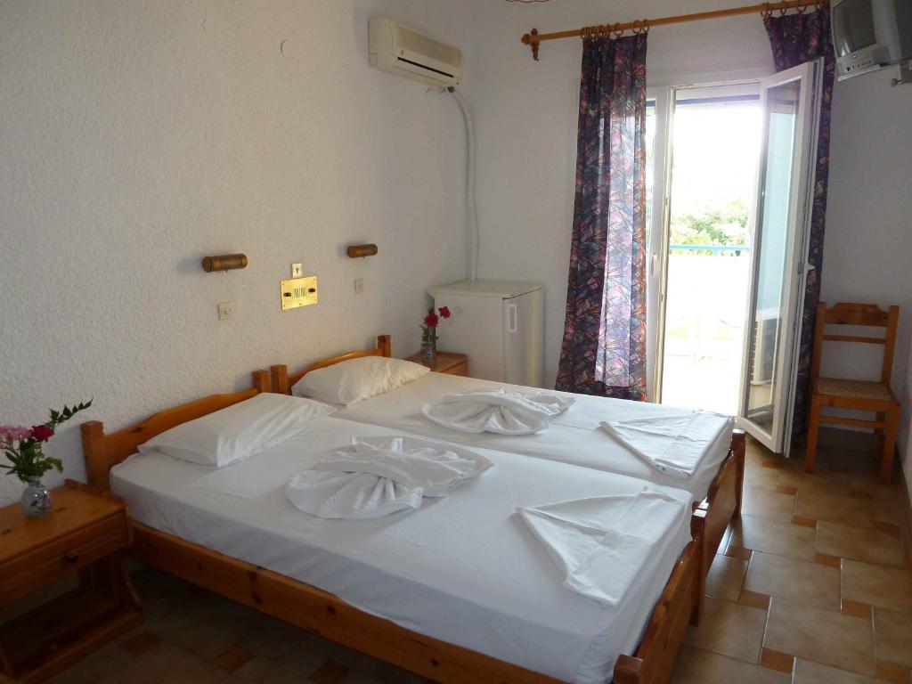 Paris Beach Hotel 아이레언 객실 사진