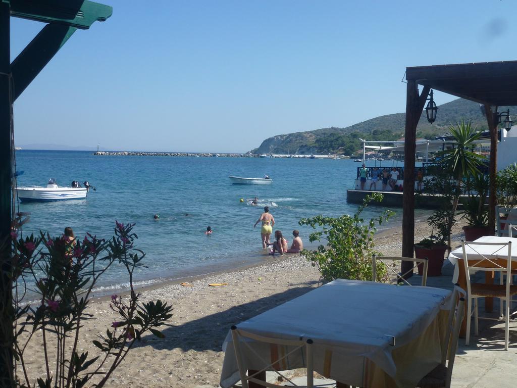 Paris Beach Hotel 아이레언 외부 사진
