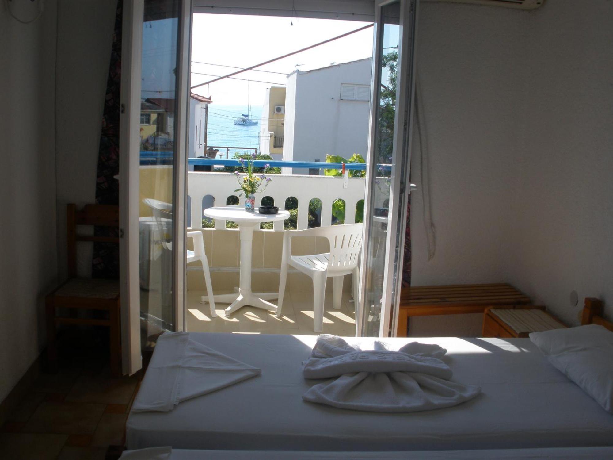 Paris Beach Hotel 아이레언 객실 사진